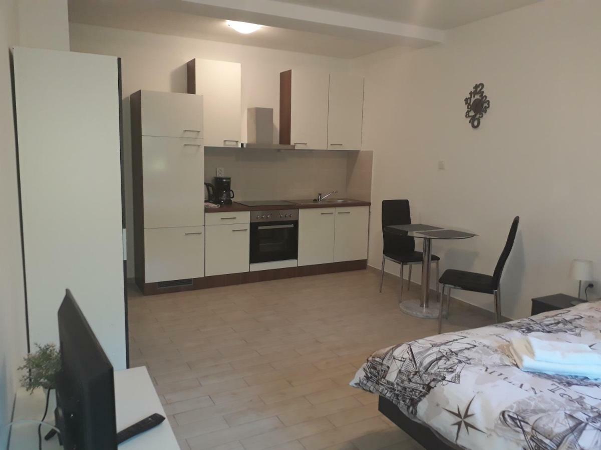 Apartments Lucija Zengg Kültér fotó